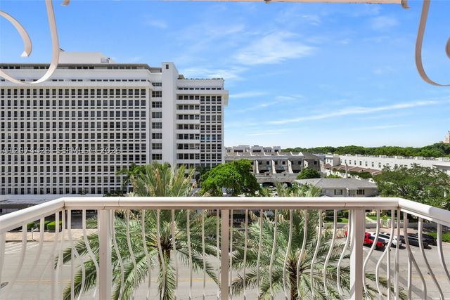 721 Biltmore Way 601, Coral Gables, FL 33134