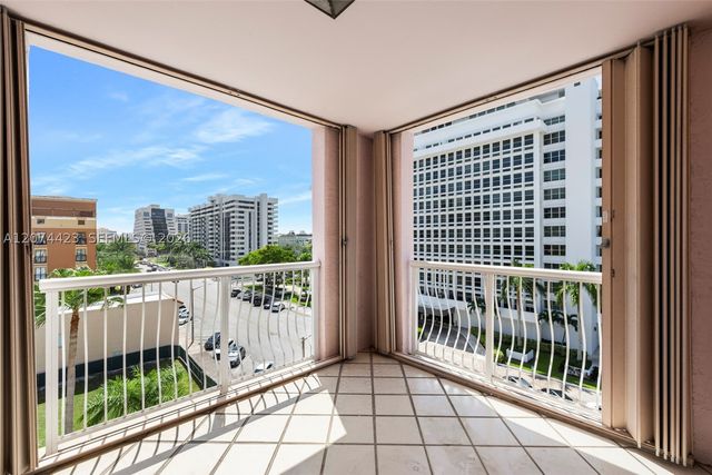 721 Biltmore Way 601, Coral Gables, FL 33134