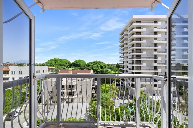 721 Biltmore Way 601, Coral Gables, FL 33134