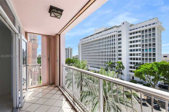 721 Biltmore Way 601, Coral Gables, FL 33134