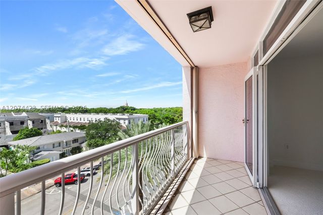 721 Biltmore Way 601, Coral Gables, FL 33134