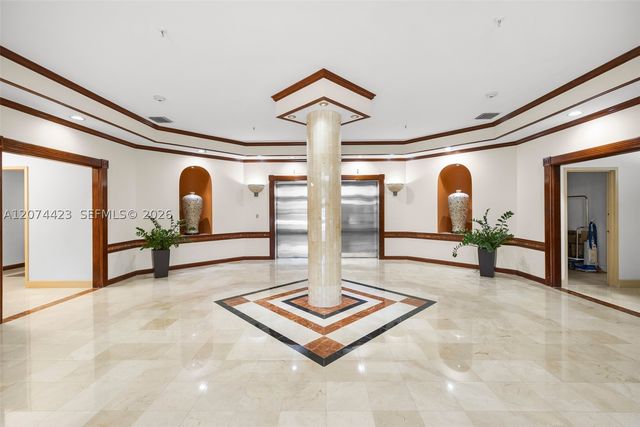 721 Biltmore Way 601, Coral Gables, FL 33134