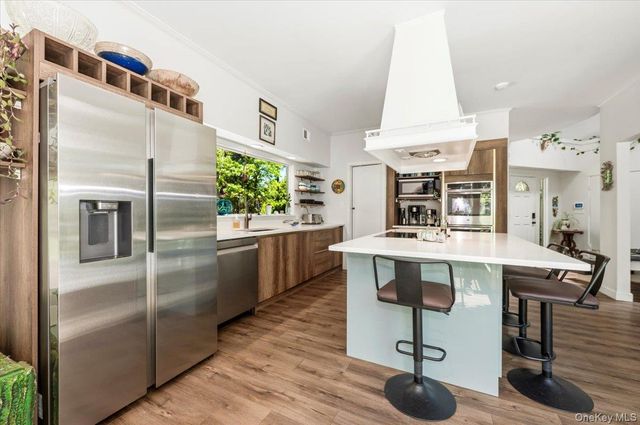 35 Melrose Parkway, East Patchogue, NY 11772