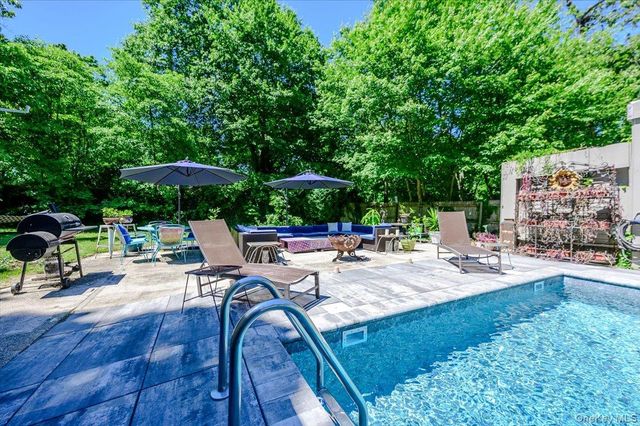 35 Melrose Parkway, East Patchogue, NY 11772