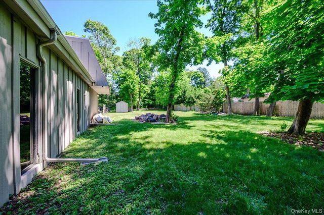 35 Melrose Parkway, East Patchogue, NY 11772
