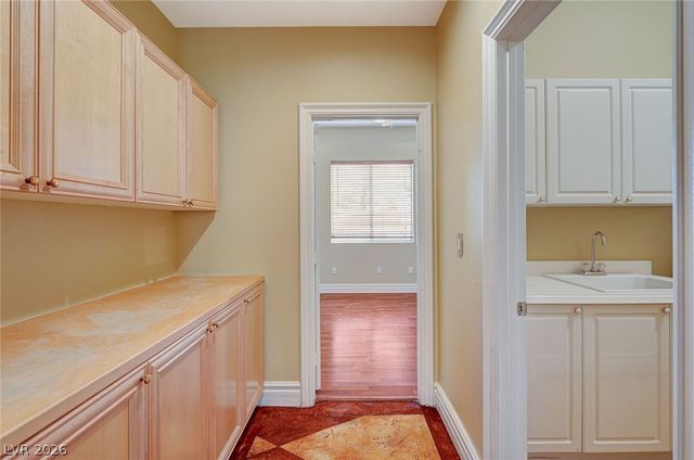 9462 Castillana Court, Las Vegas, NV 89147
