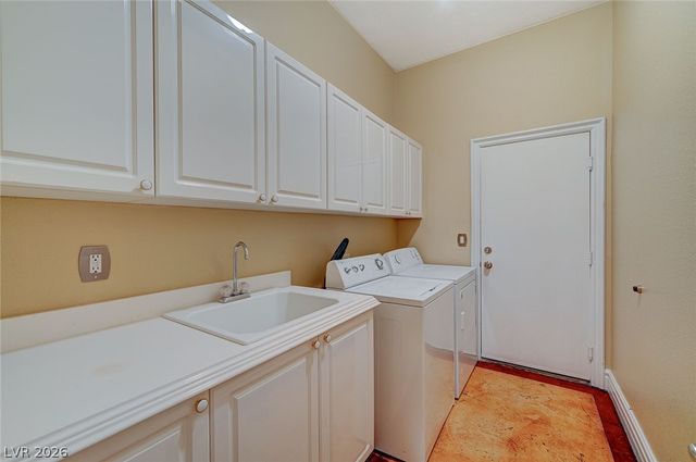 9462 Castillana Court, Las Vegas, NV 89147