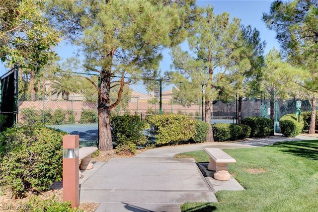 9462 Castillana Court, Las Vegas, NV 89147