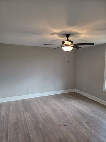 240 Blair Rd, Mcminnville, TN 37110