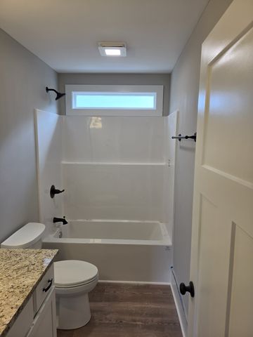 240 Blair Rd, Mcminnville, TN 37110