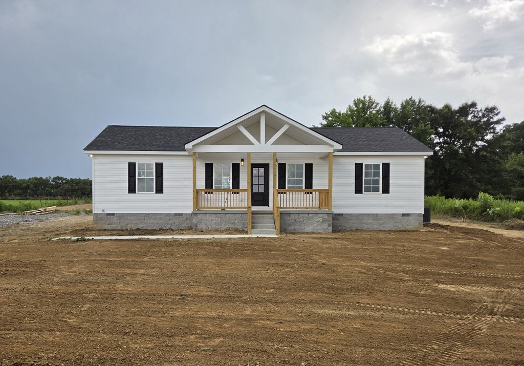 240 Blair Rd, Mcminnville, TN 37110