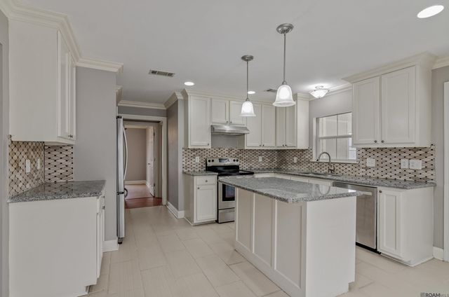 12642 England Ave, Baton Rouge, LA 70814