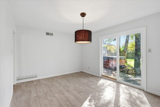 649 Ponderosa Drive, Hurst, TX 76053