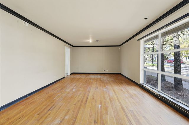 649 Ponderosa Drive, Hurst, TX 76053