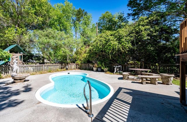 2319 Marsh Lake Court, Charleston, SC 29414