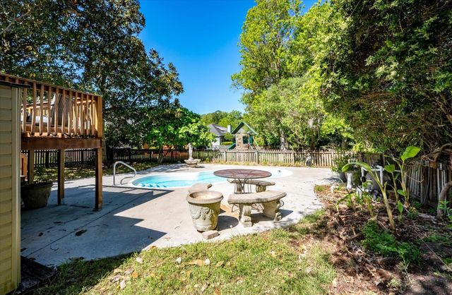 2319 Marsh Lake Court, Charleston, SC 29414