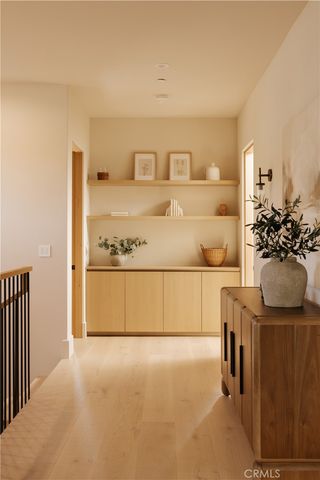 4940 Hesperia Ave, Encino, CA 91316