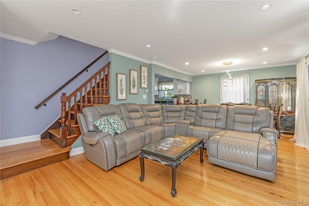 203-15 100th Avenue, Hollis, NY 11423 — photo 3