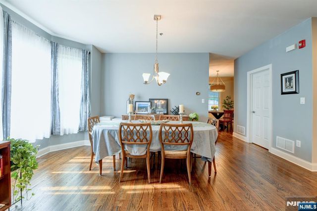 50 Bloomfield Avenue 50, Essex Fells, NJ 07021