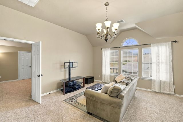 1861 Chuckwagon Drive, Midlothian, TX 76065
