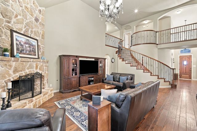1861 Chuckwagon Drive, Midlothian, TX 76065