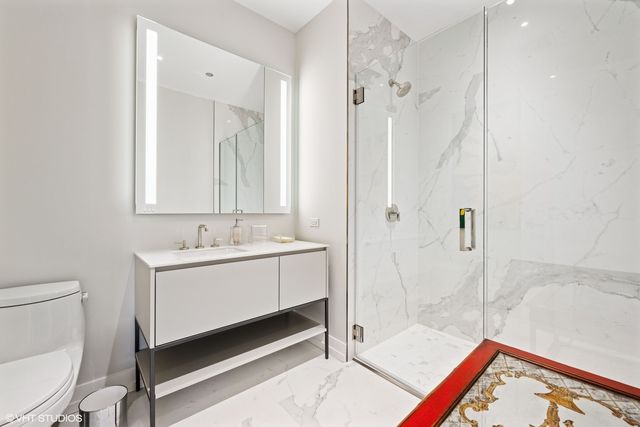 14 W Superior Street 4403, Chicago, IL 60654