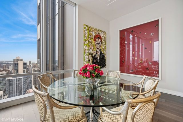 14 W Superior Street 4403, Chicago, IL 60654