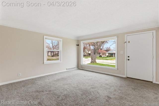 7259 FENTON Street, Dearborn Heights, MI 48127