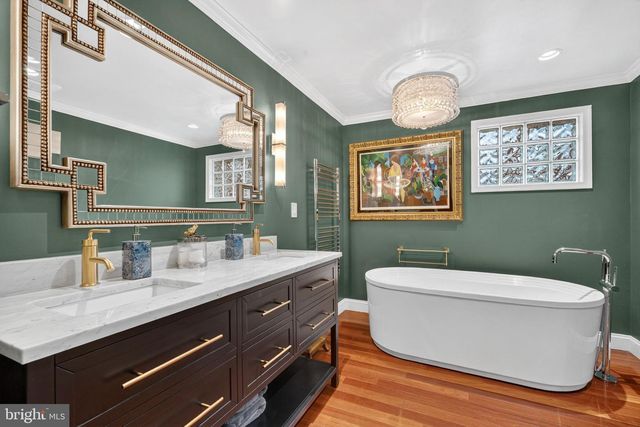 311 ADAMS AVE, Alexandria, VA 22301