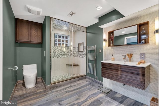 311 ADAMS AVE, Alexandria, VA 22301