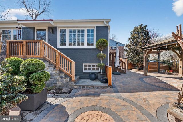 311 ADAMS AVE, Alexandria, VA 22301