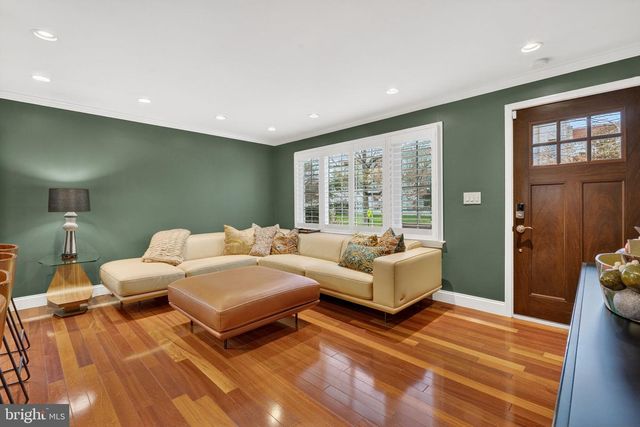 311 ADAMS AVE, Alexandria, VA 22301