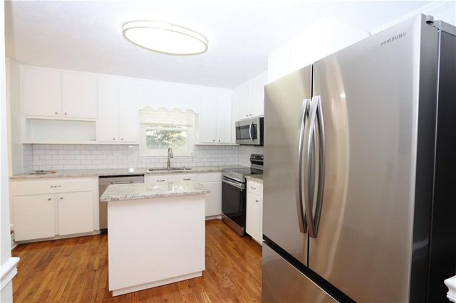 1033 Sandalwood Drive, Lawrenceville, GA 30043