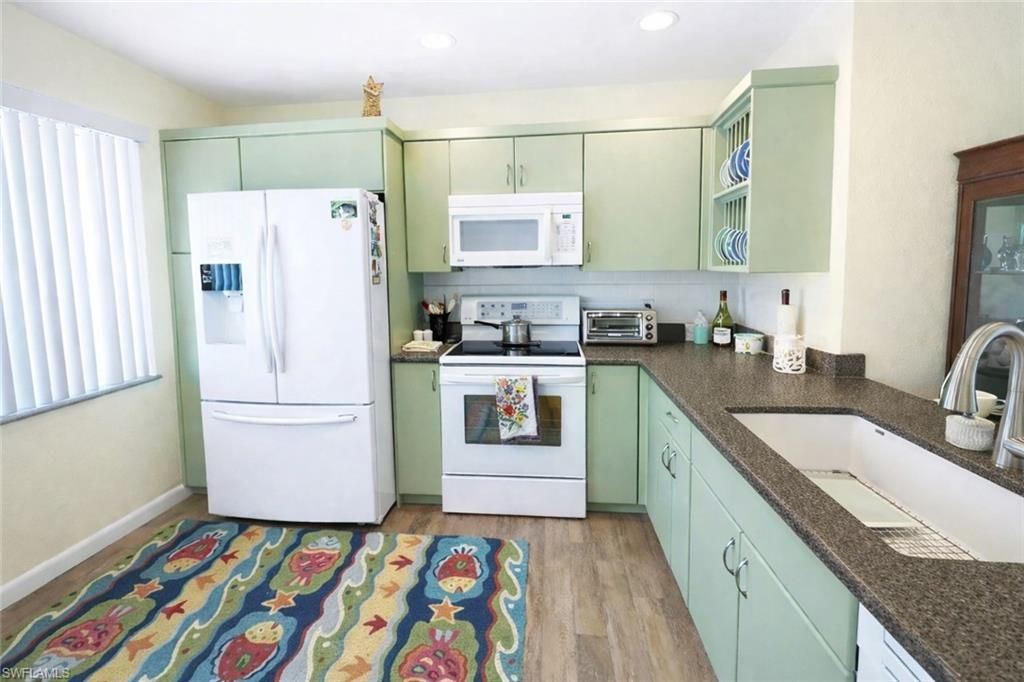 11060 Caravel CIR 201, Fort Myers, FL 33908