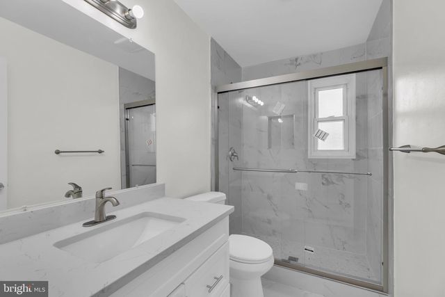 5907 CAMBERLY AVE, Springfield, VA 22150