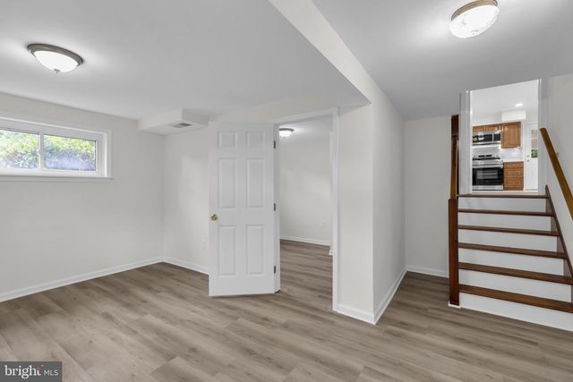 5907 CAMBERLY AVE, Springfield, VA 22150