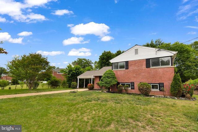 5907 CAMBERLY AVE, Springfield, VA 22150
