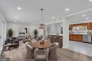 5907 CAMBERLY AVE, Springfield, VA 22150