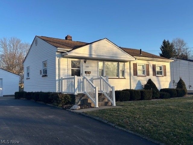 1407 Gypsy Lane, Niles, OH 44446