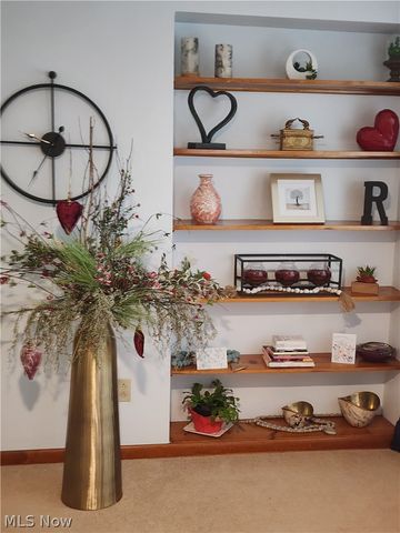 1407 Gypsy Lane, Niles, OH 44446