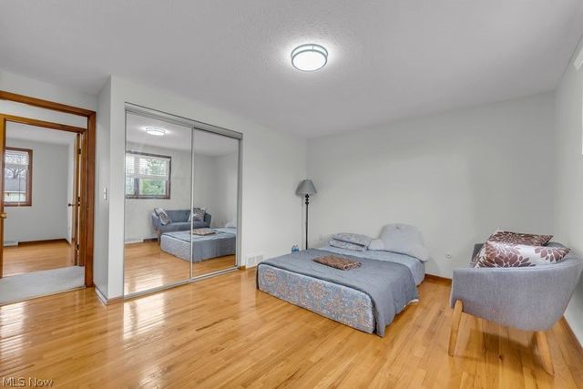 462 Waterbury Drive, Eastlake, OH 44095