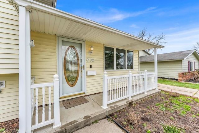 462 Waterbury Drive, Eastlake, OH 44095