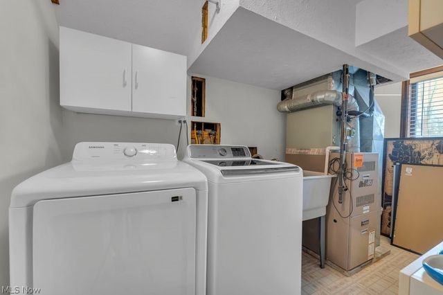 462 Waterbury Drive, Eastlake, OH 44095