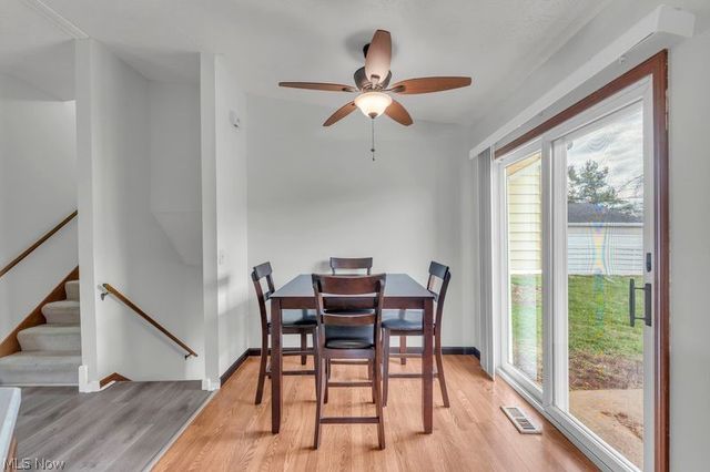 462 Waterbury Drive, Eastlake, OH 44095