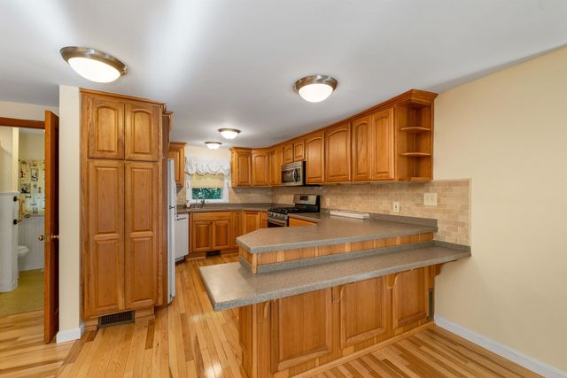 26 Ells Road, Hampstead, NH 03841