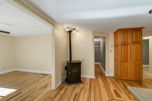 26 Ells Road, Hampstead, NH 03841