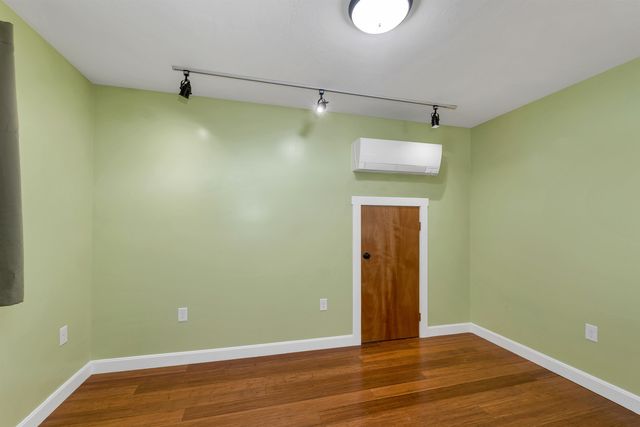 26 Ells Road, Hampstead, NH 03841