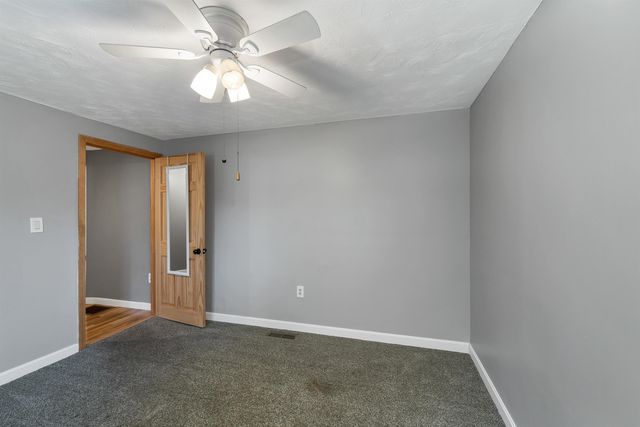 26 Ells Road, Hampstead, NH 03841