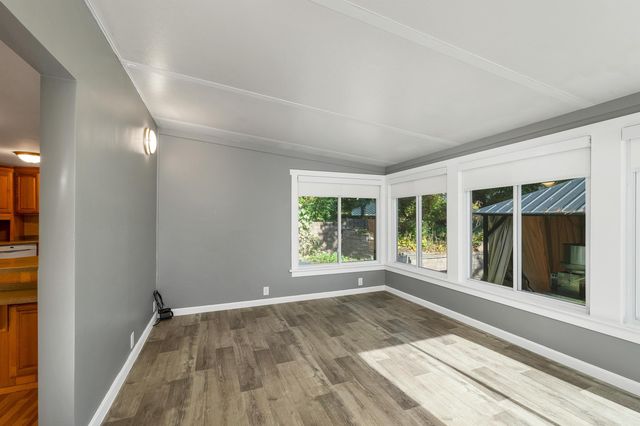26 Ells Road, Hampstead, NH 03841