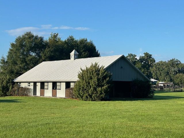 6155 NW 145TH AVE ROAD, Morriston, FL 32668